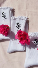 Load image into Gallery viewer, Snuggle socks